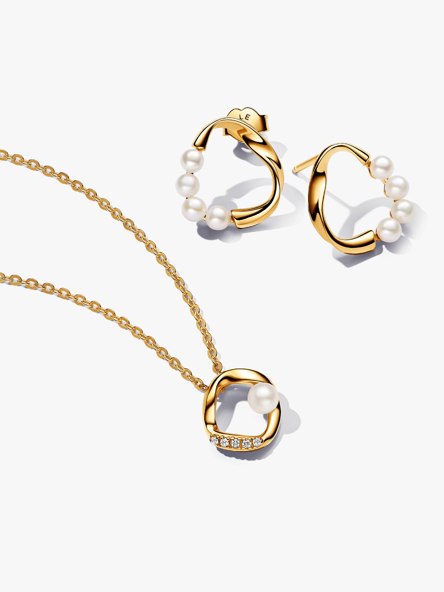 Parure Collier & Clous d’Oreilles Cercle Organique et Perles de Culture