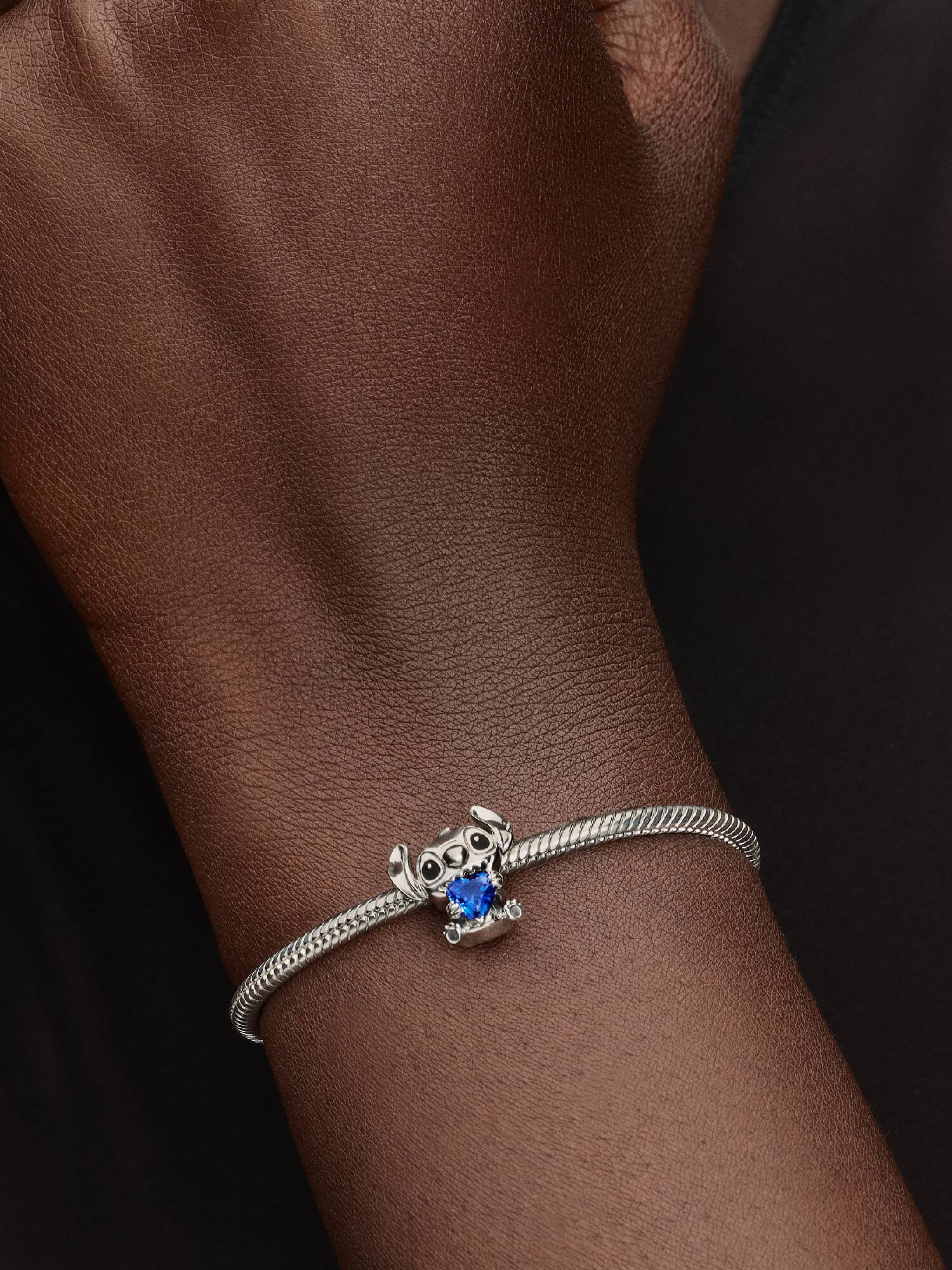 Charm Disney Stitch Cœur Bleu
