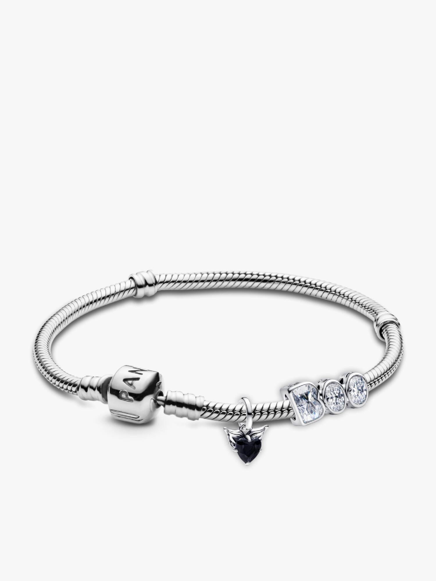 Bracelet Composé Charms Cœur Ailé & BOO Luminescent