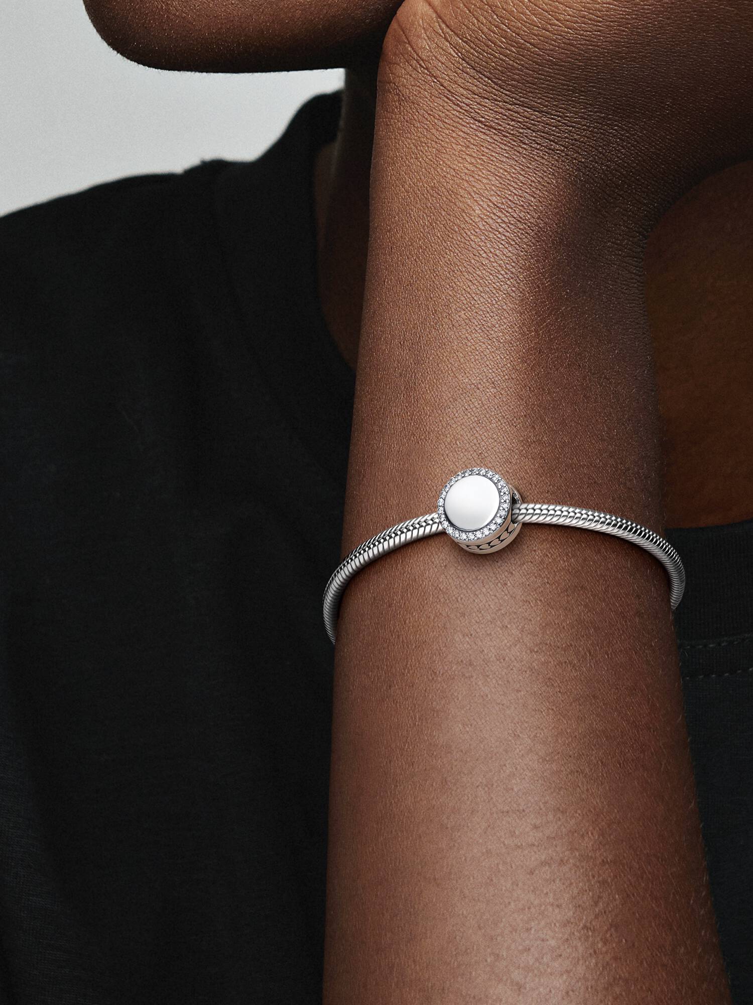 Charm Bouton Scintillant Gravable