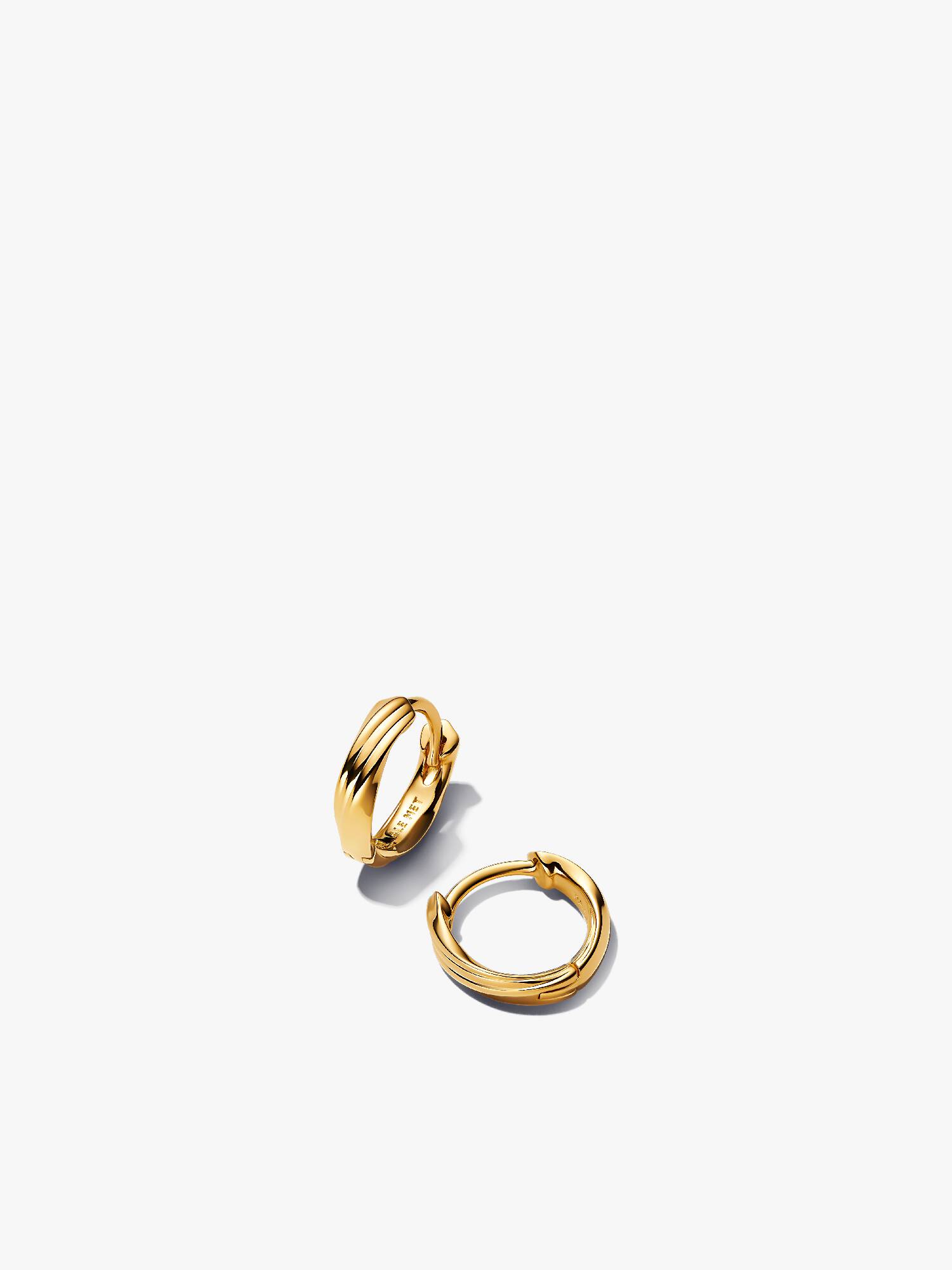 Boucles d’Oreilles Huggies Torsadées