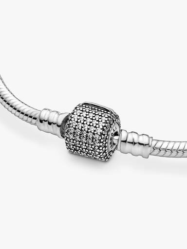 Bracelet Maille Serpent Fermoir Pavé Scintillant Pandora Moments