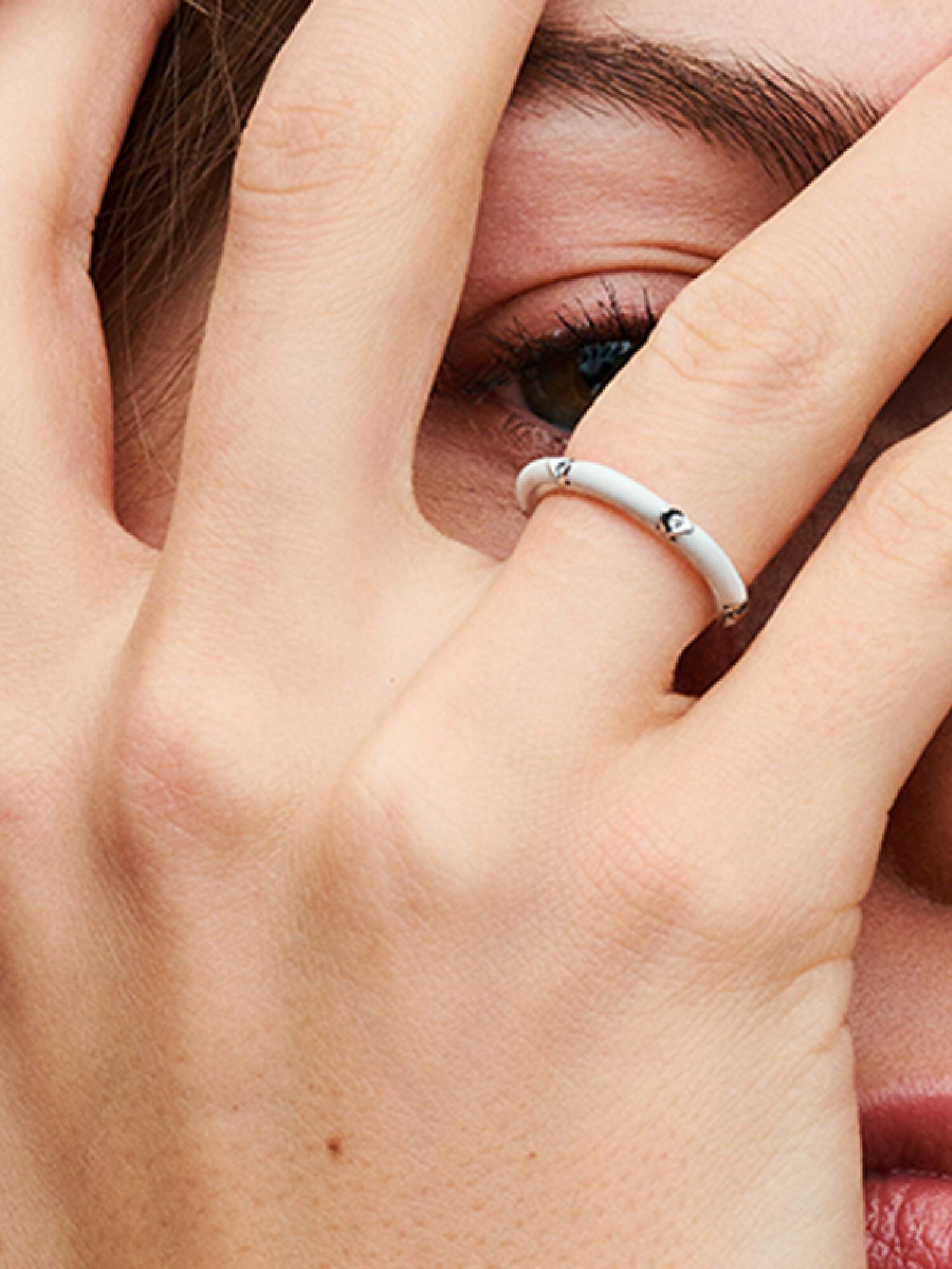 Bague Pierres & Résine Façon Émail