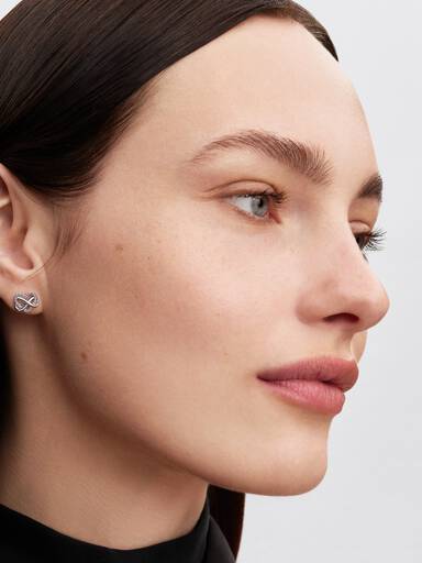 Clous d'Oreilles Cœur de l’Infini Roses Scintillants
