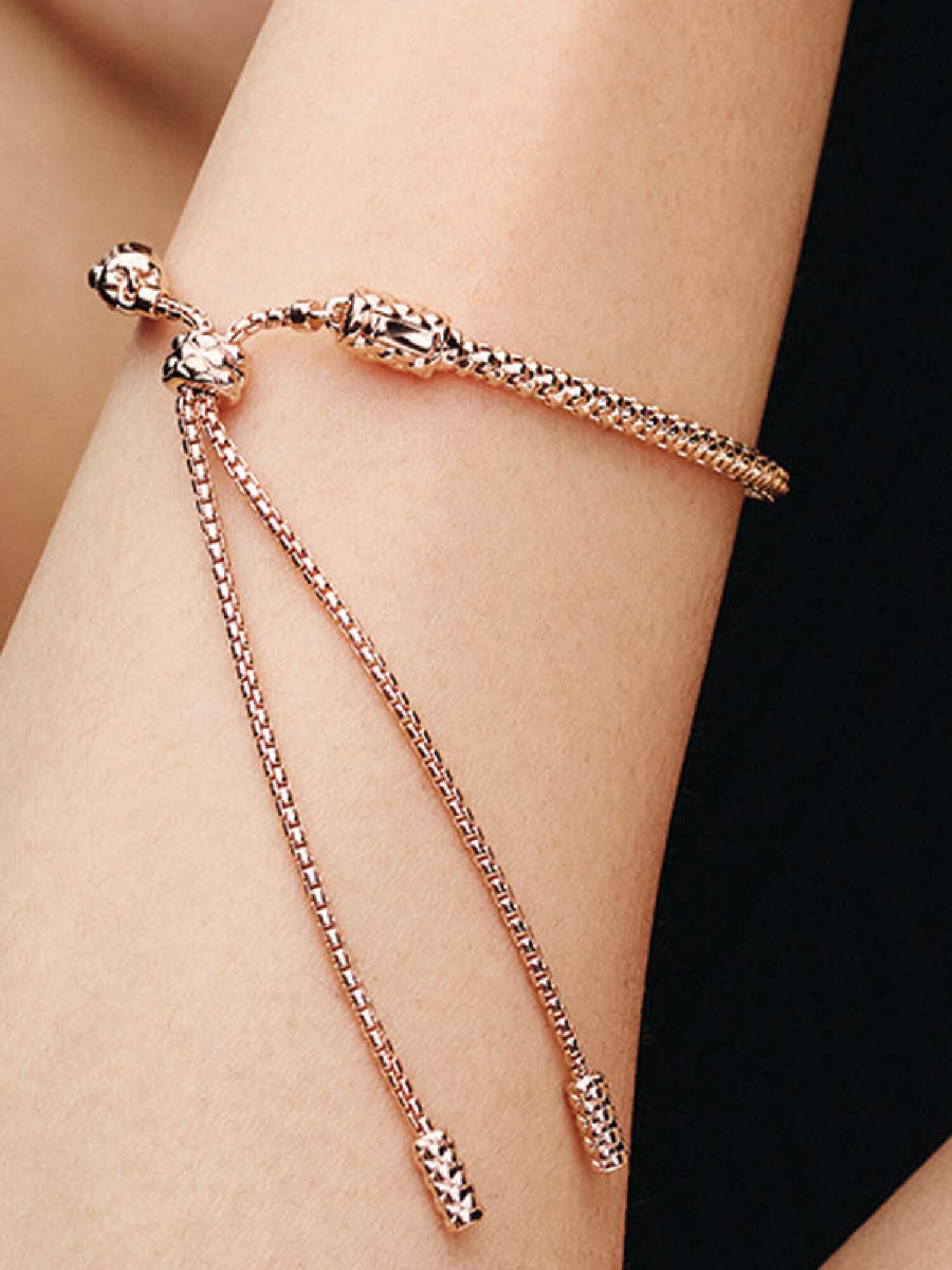 Bracelet Coulissant Chaîne Cloutée
