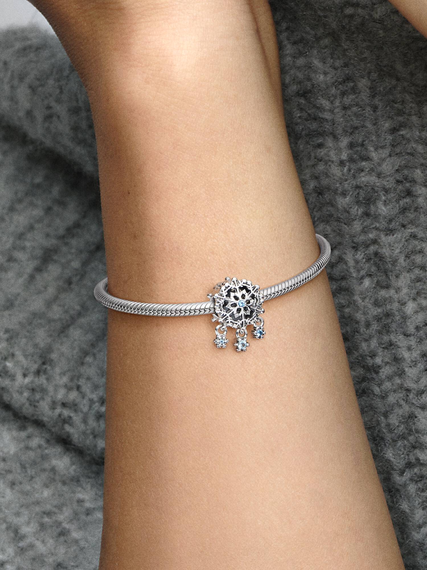 Charm Pendant Flocon de Neige Givré