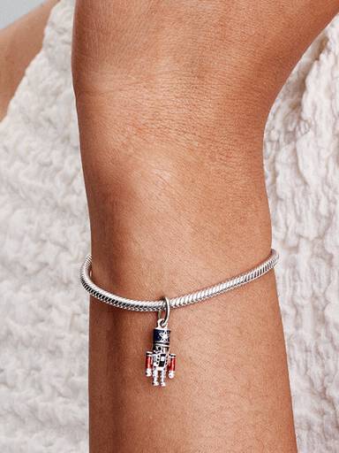 Charm Pendant Casse-Noisette Mobile