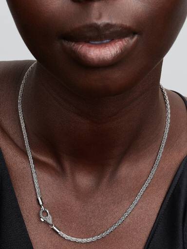 Collier à Charms Maille Queue de Renard Fermoir Pavé