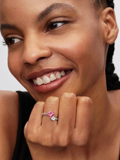 Bague Scintillante Double Cœur Rose & Incolore