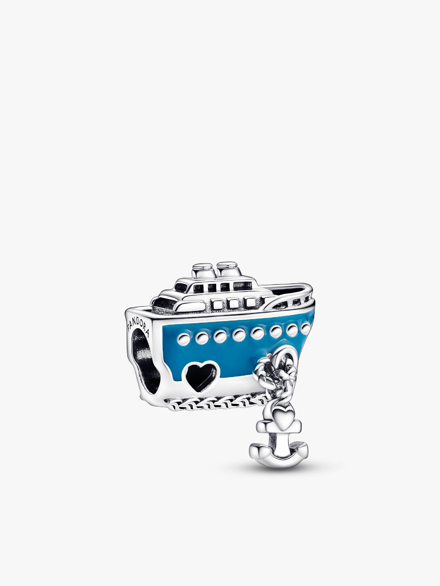 Charm Navire de Croisière Ancré