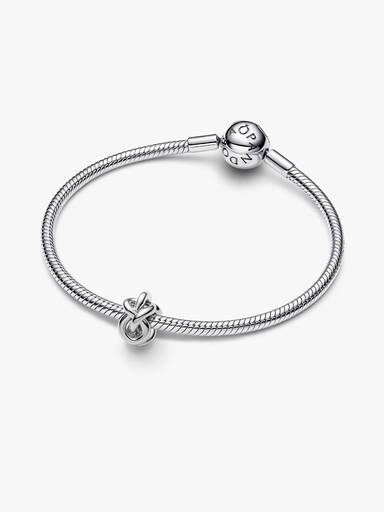 Charm Nœud de l'Infini