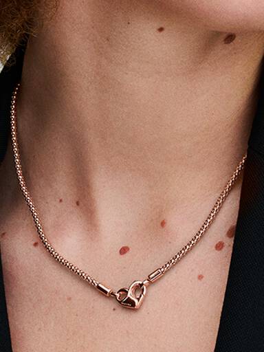 Collier Chaîne Cloutée