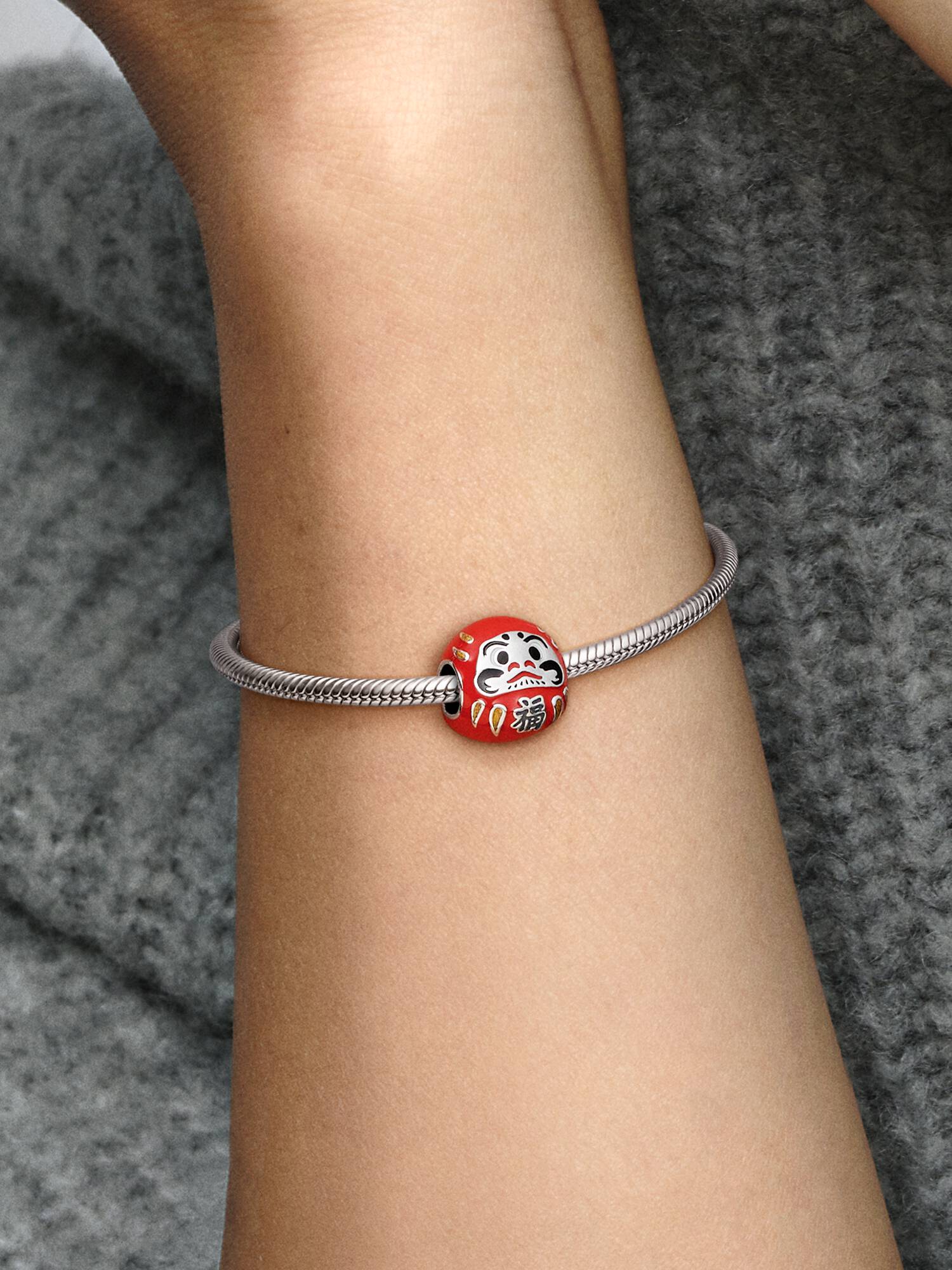 Charm Poupée Daruma Rouge