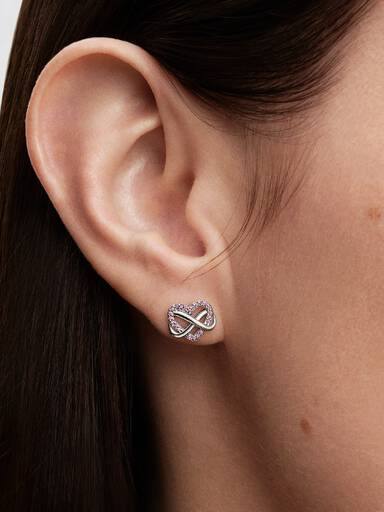 Clous d'Oreilles Cœur de l’Infini Roses Scintillants
