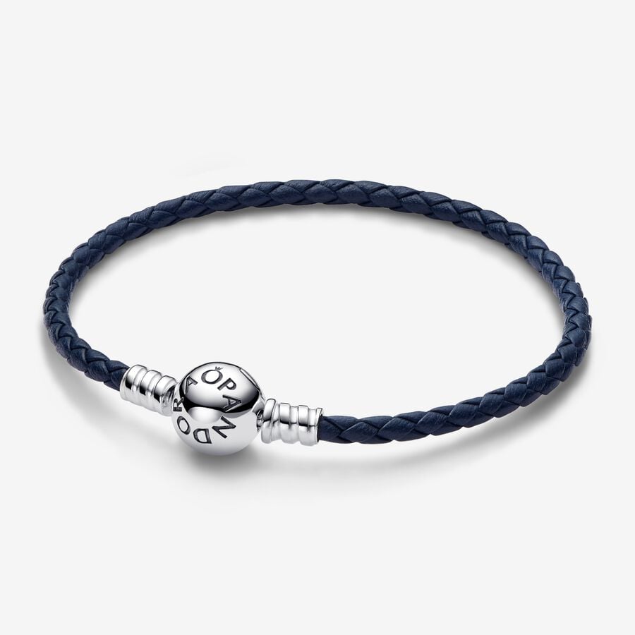 Bracelet en Cuir Tressé Bleu à Fermoir Rond Pandora Moments image number 0