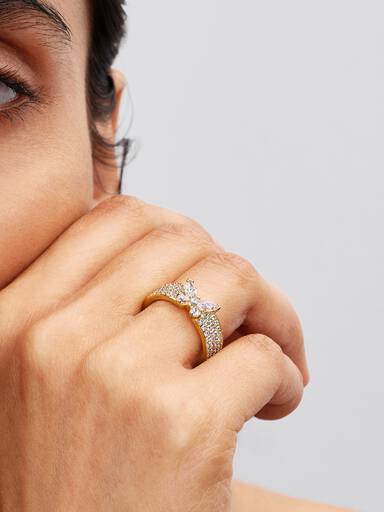 Bague Cocktail Papillon Scintillant Dorée