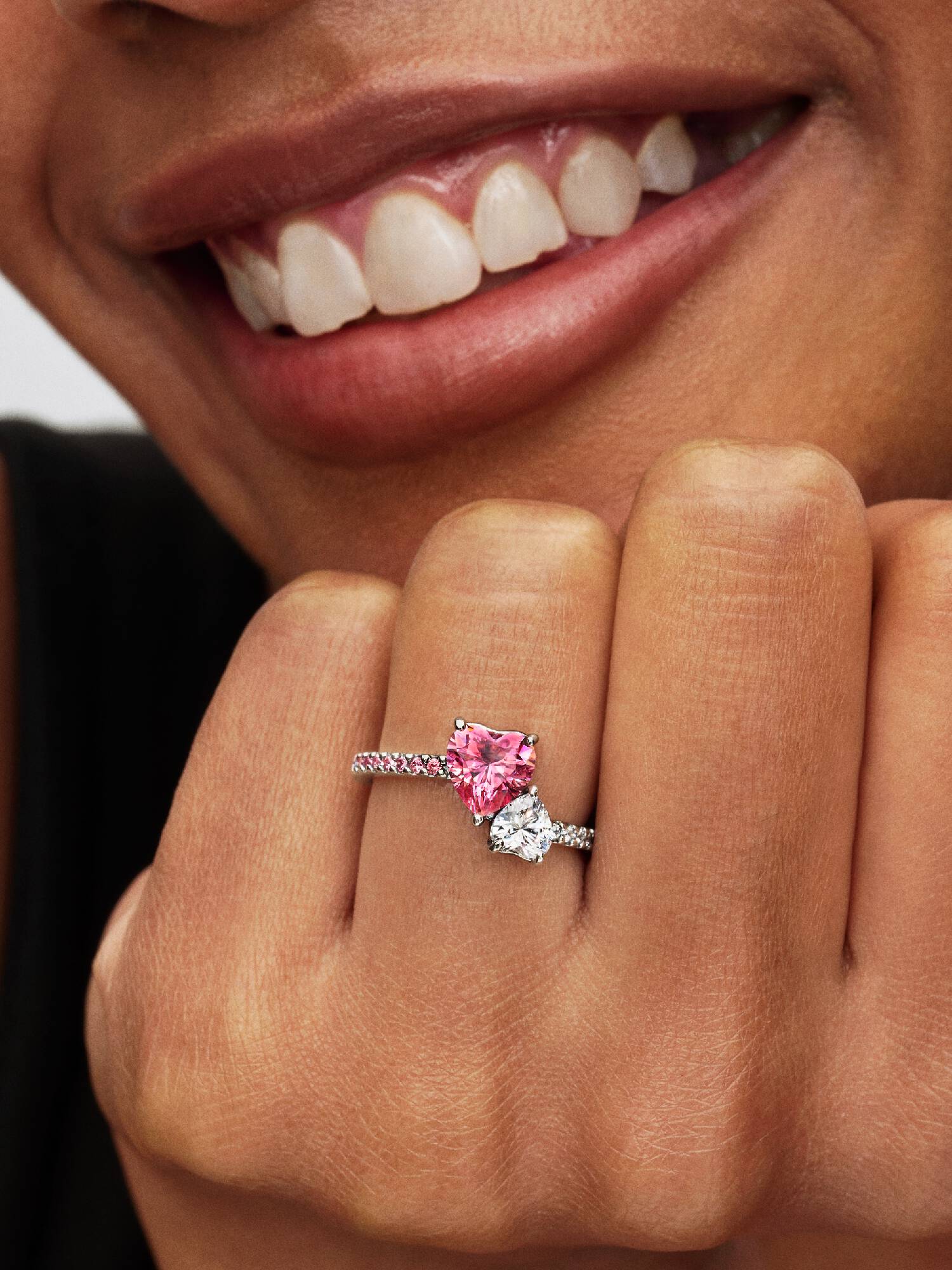 Bague Scintillante Double Cœur Rose & Incolore