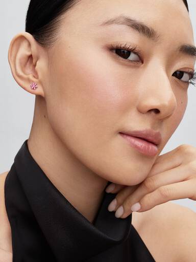 Clous d'Oreilles Fleur Rose Scintillante