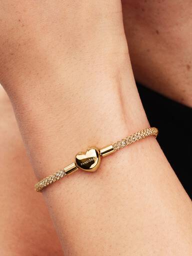 Bracelet Maille Tissée Scintillant Fermoir Cœur Doré
