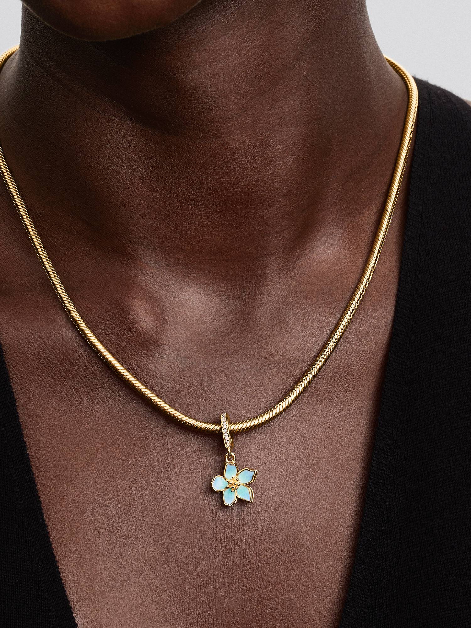 Charm Pendant Fleur Bleue