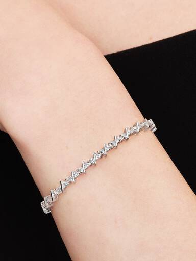 Bracelet Rivière Triangles Scintillants