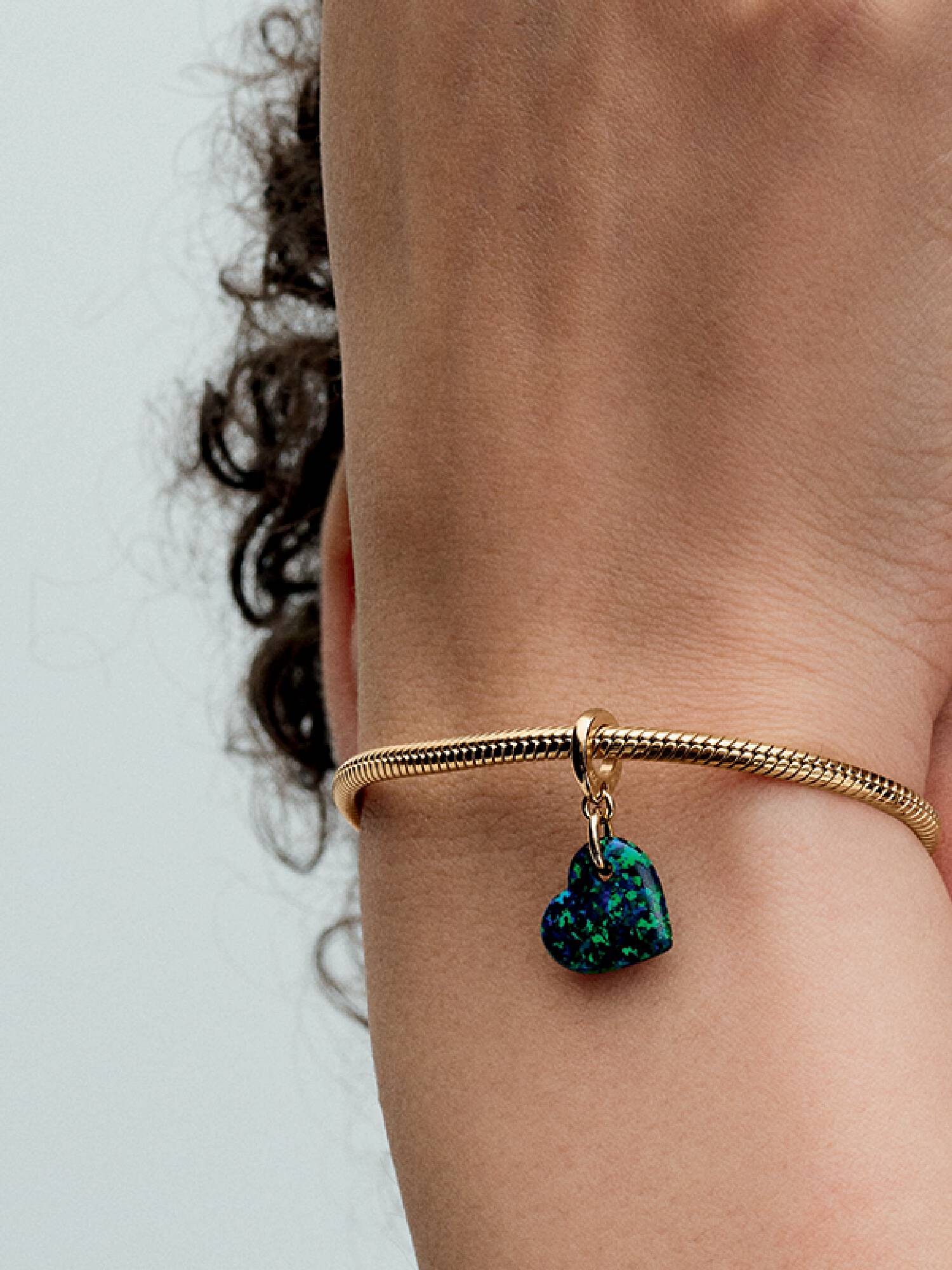 Charm Pendant Cœur Vert Opalescent