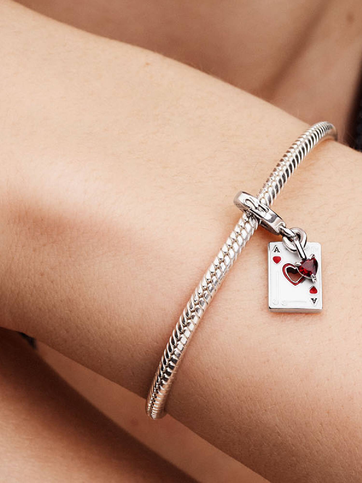 Charm Pendant Double Les Méchants de Disney Reine de Cœur