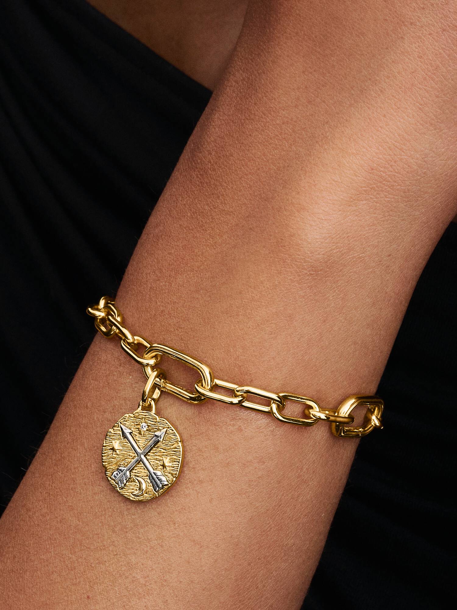 Charm Médaillon Flèches Entrecroisées