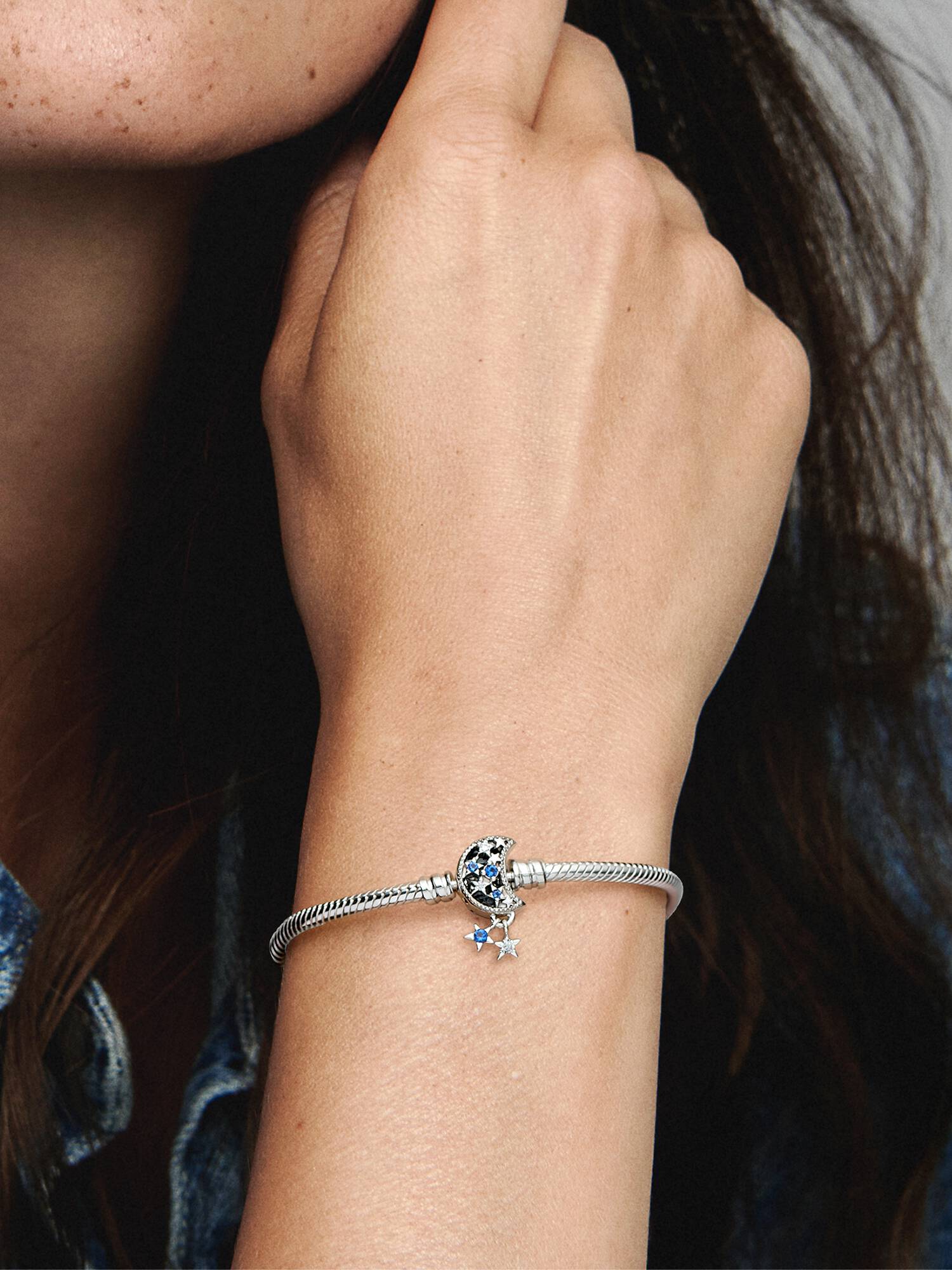 Bracelet Maille Serpent Fermoir Lune Scintillant