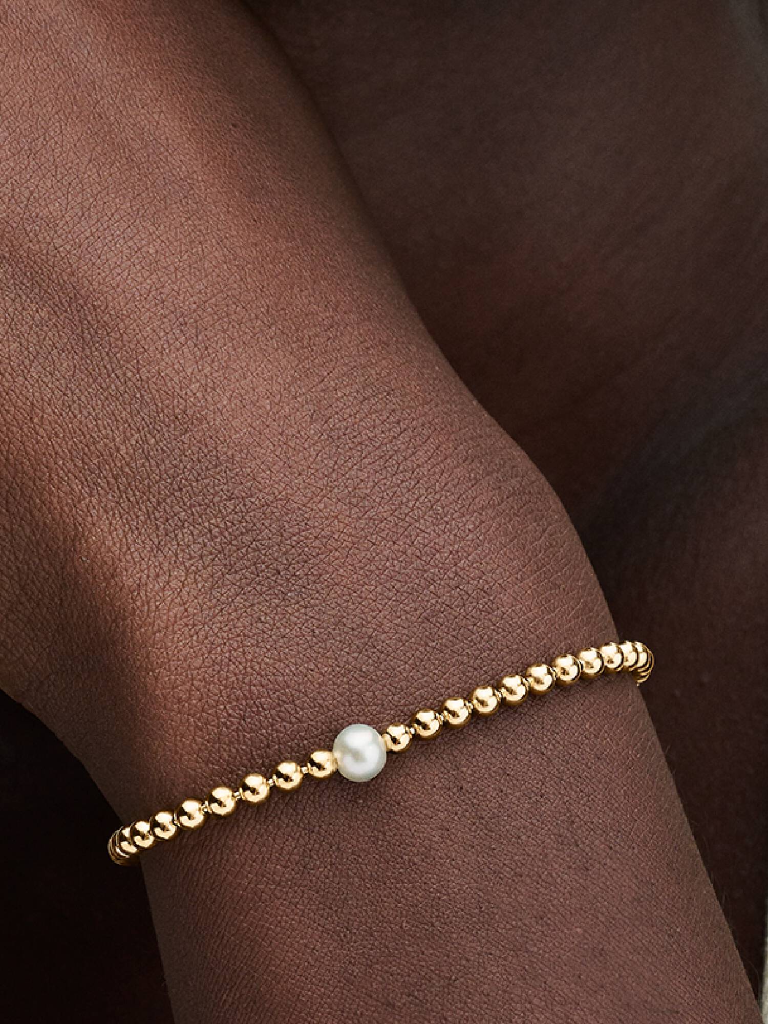 Bracelet Perle de Culture d'Eau Douce Traitée & Détails Sertis Grain