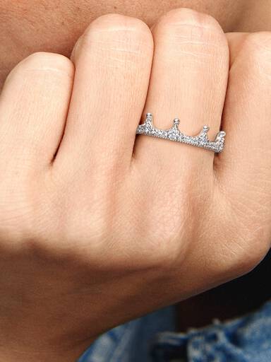 Bague couronne scintillante