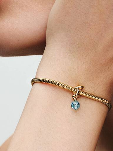 Charm Pendant Cercle de l'Éternité Bleu Azur Facetté