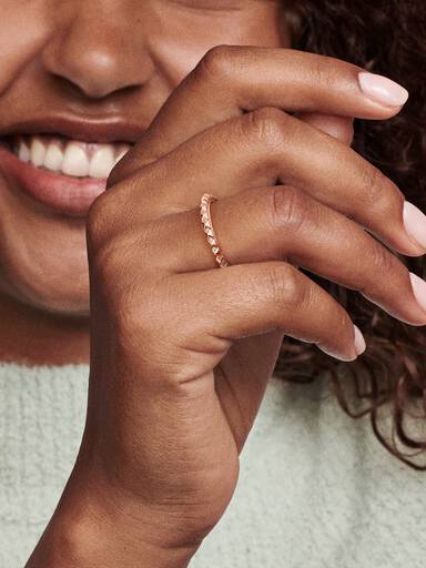 Bague Pyramides Pandora ME