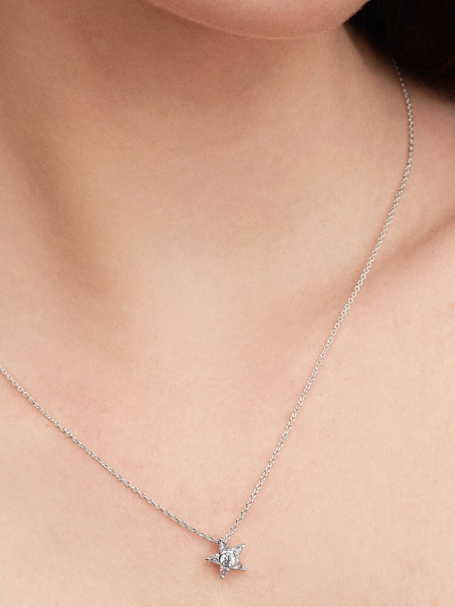 Collier avec Pendentif Étoile Scintillante