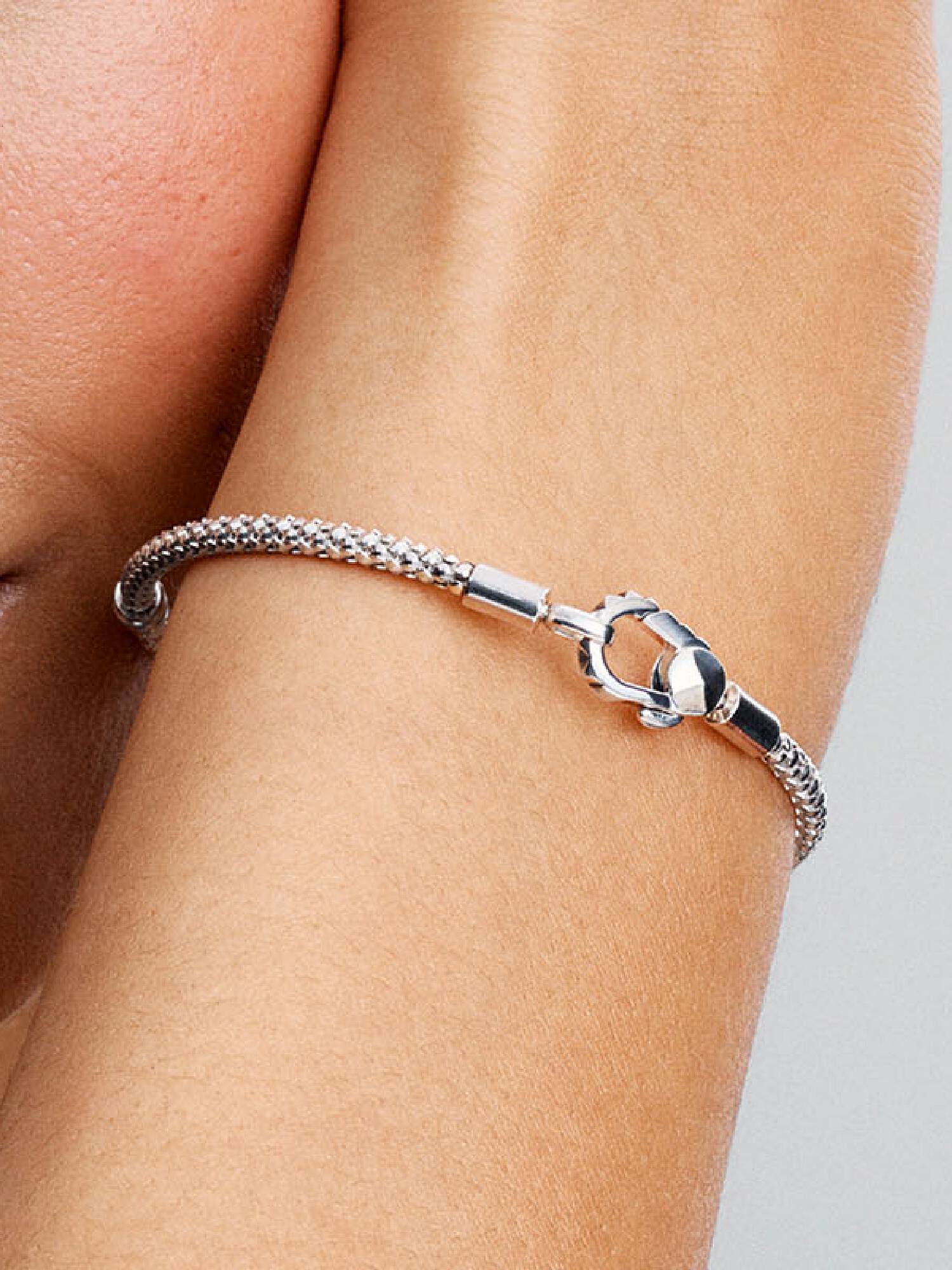 Bracelet Fermoir Clouté & Chaîne