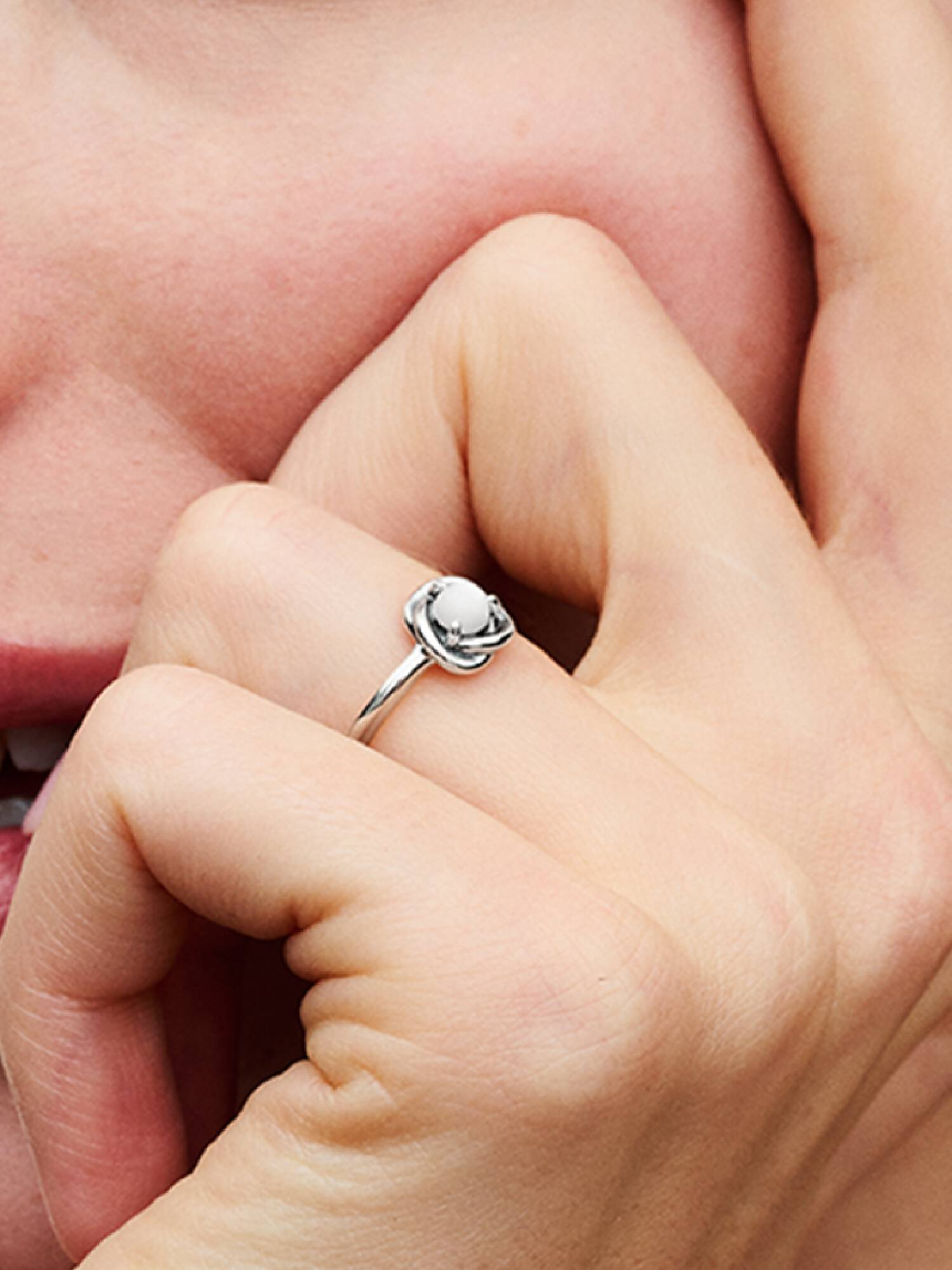 Bague Cercle Éternité Couleur de Naissance du Mois de Juin
