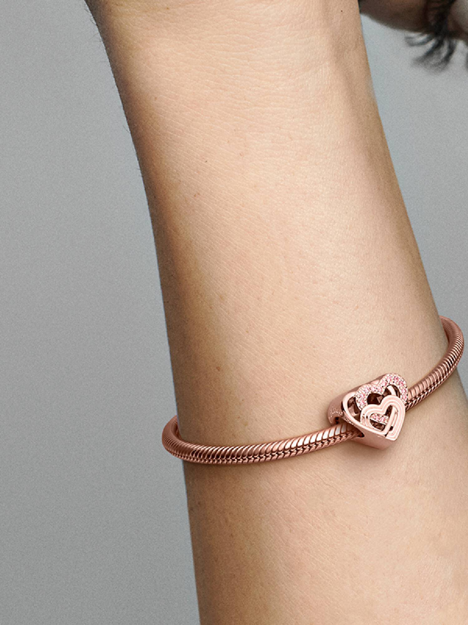 Charm Cœurs d'Amour Entrelacés