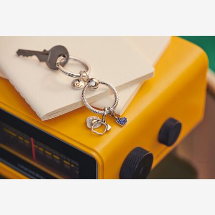 Porte-clés personnalisé accompagné de charms garçon ou fille