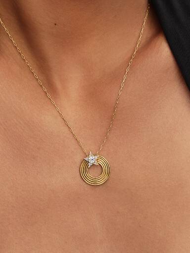 Collier avec Pendentif Étoile Filante Scintillante Doré