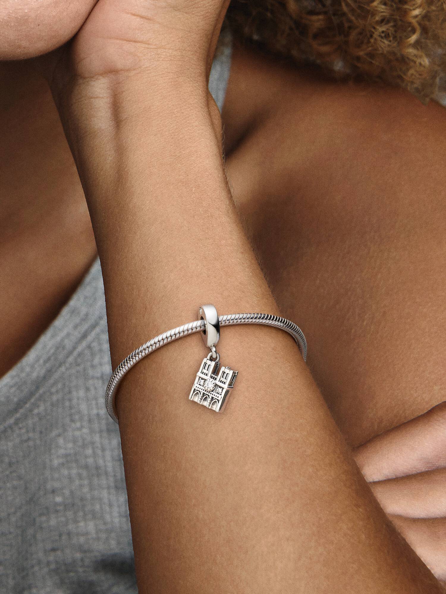 Charm pendant Notre-Dame