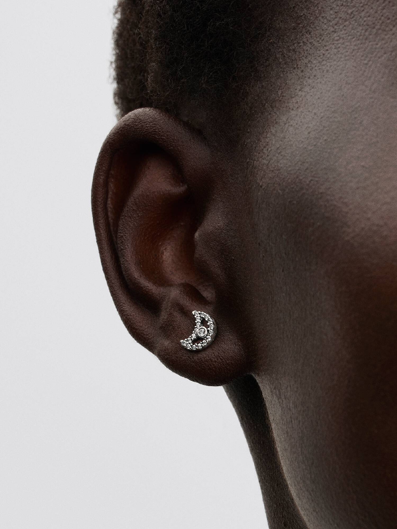 Clous d'Oreilles Lune Scintillants