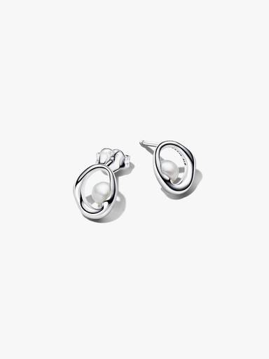 Clous d’Oreilles Ovale Organique et Perle de Culture d’Eau Douce Traitée