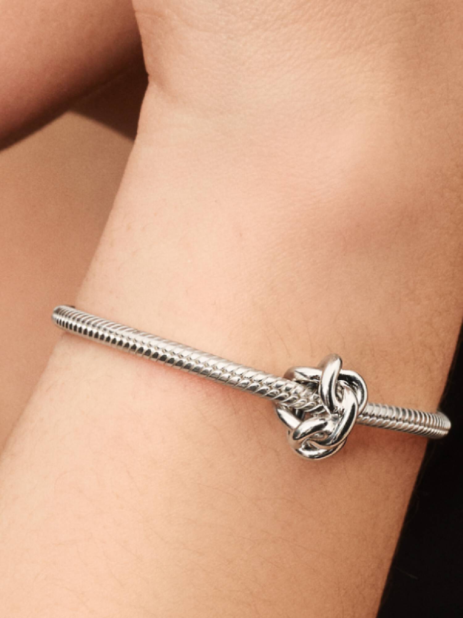 Charm Nœud de l'Infini