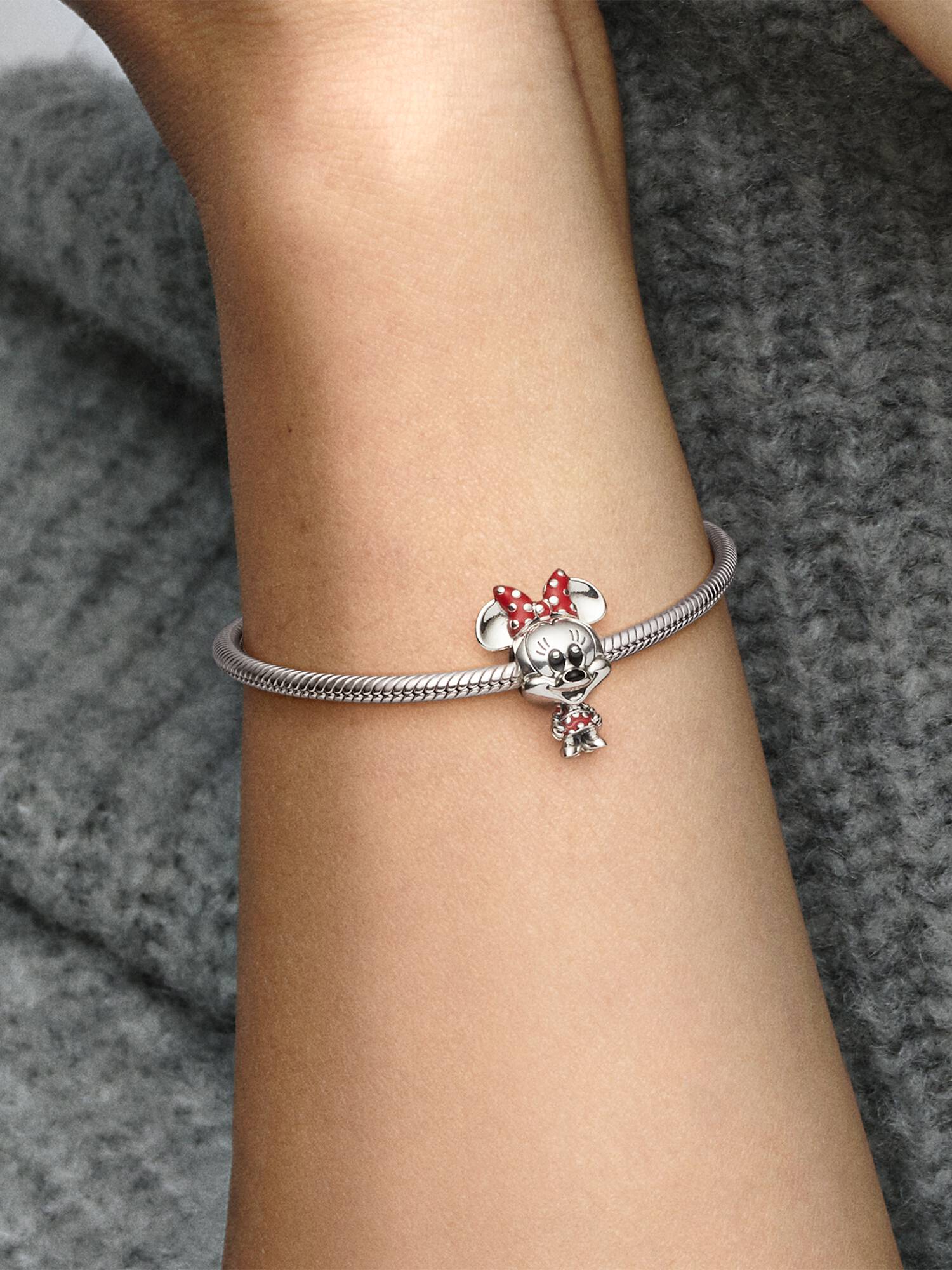 Charm Disney Minnie Robe à Pois & Nœud