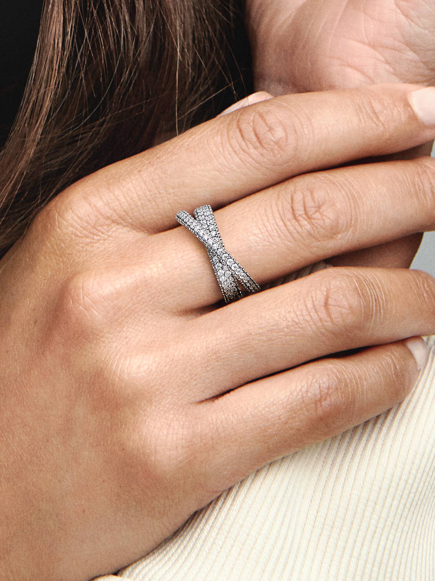 Anneau Double Pavé Croisé Pandora Timeless