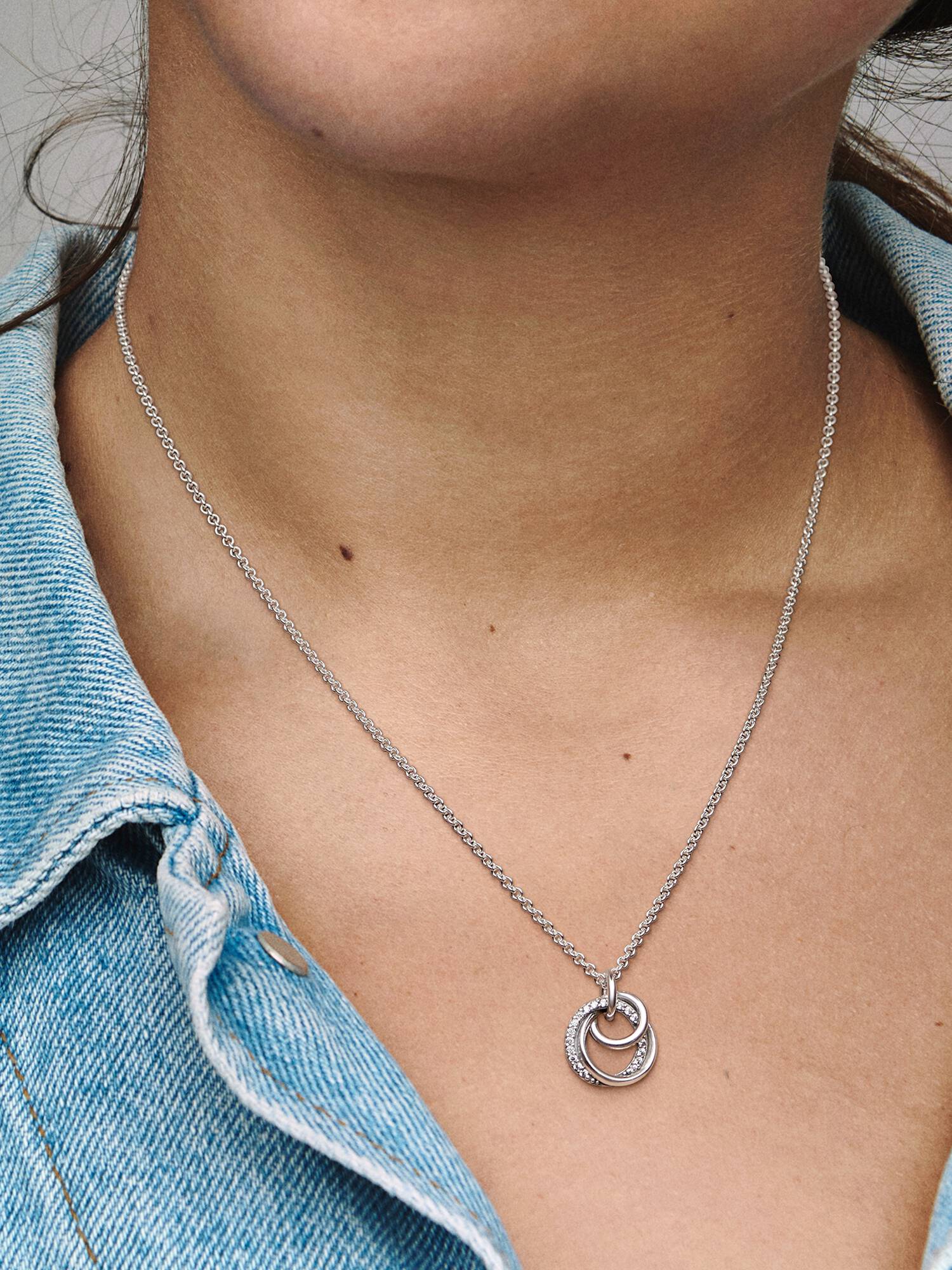 Collier à Pendentif Cercles Ma Famille Pour Toujours