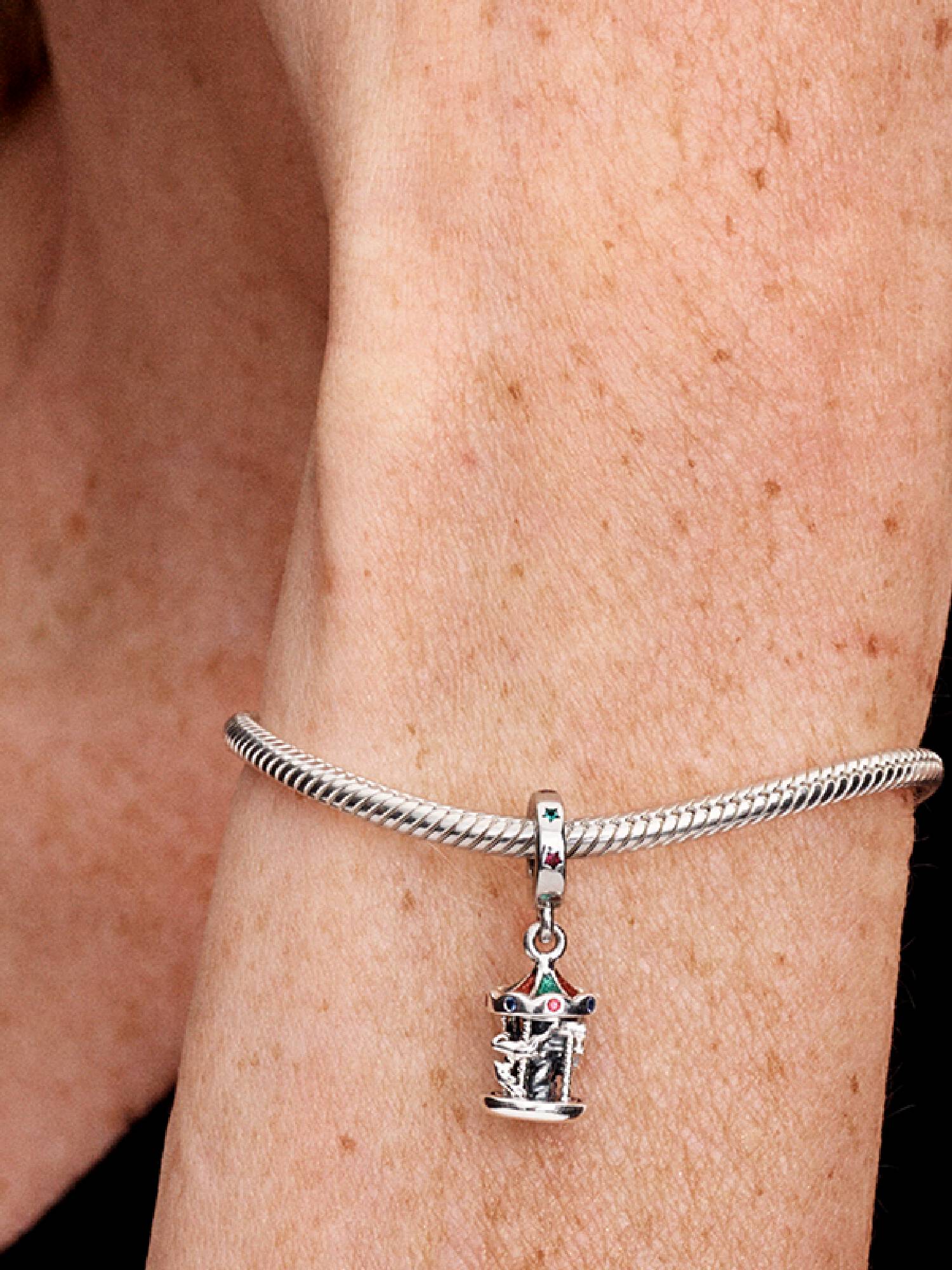 Charm Pendant Carrousel Tournoyant