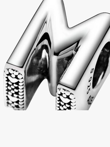 Charm Alphabet Lettre M