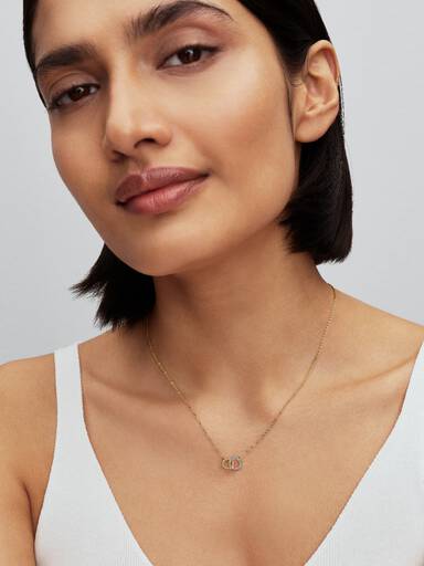 Collier Cercles Imbriqués Pavé et Sphère Bimatière