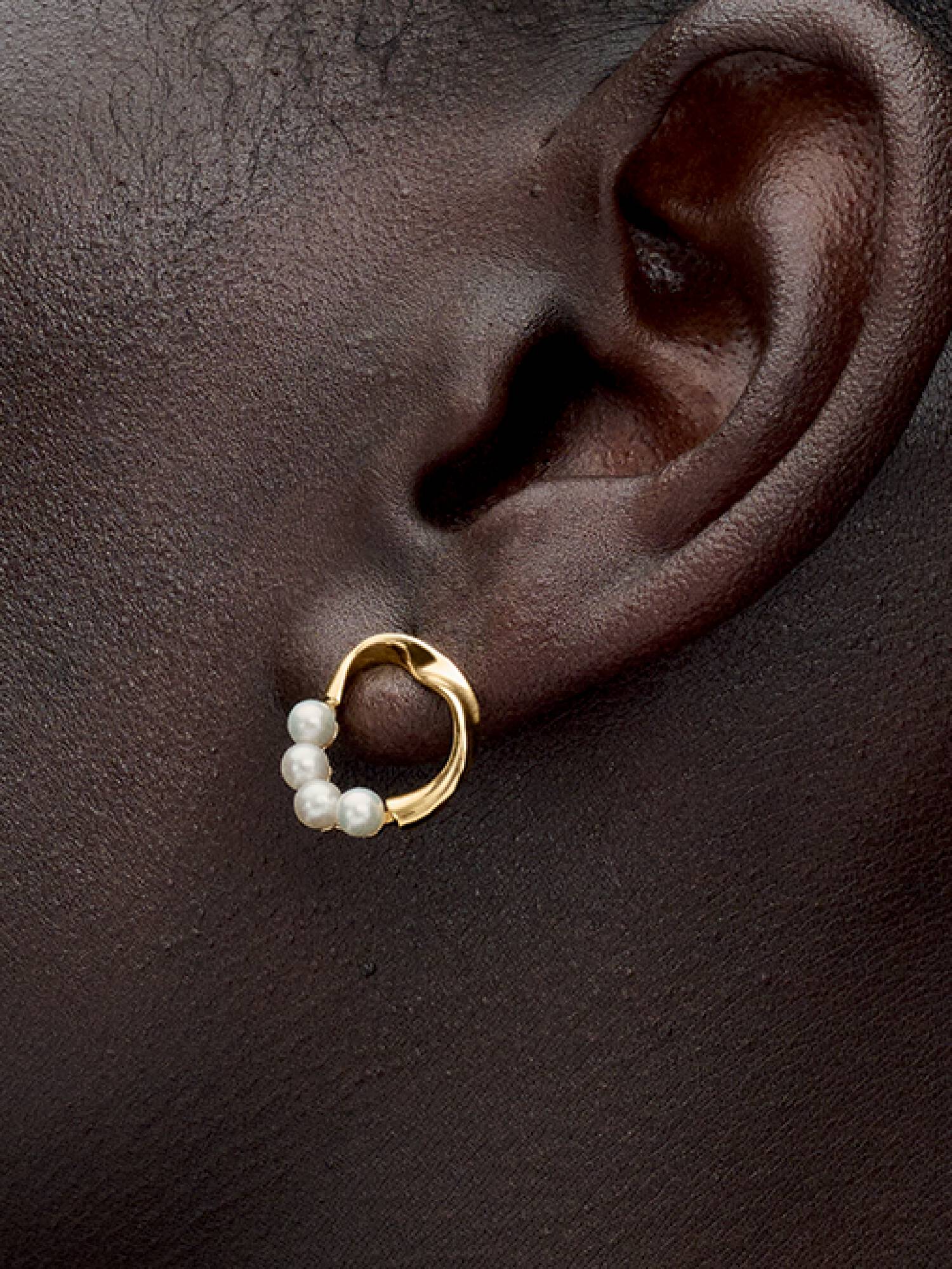 Clous d’Oreilles Cercle de Forme Organique & Perles de Culture d'Eau Douce Traitées